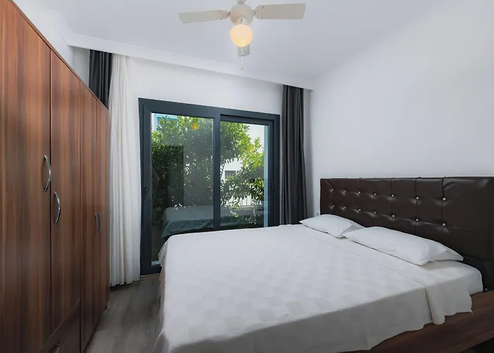 Ben Family Hotel