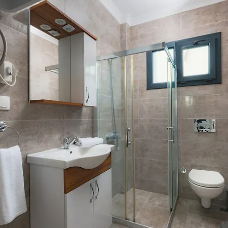 Ξενοδοχείο Ben Family *